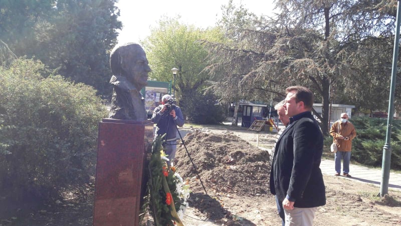Položeni venci na spomenik Slobodanu Stojanoviću