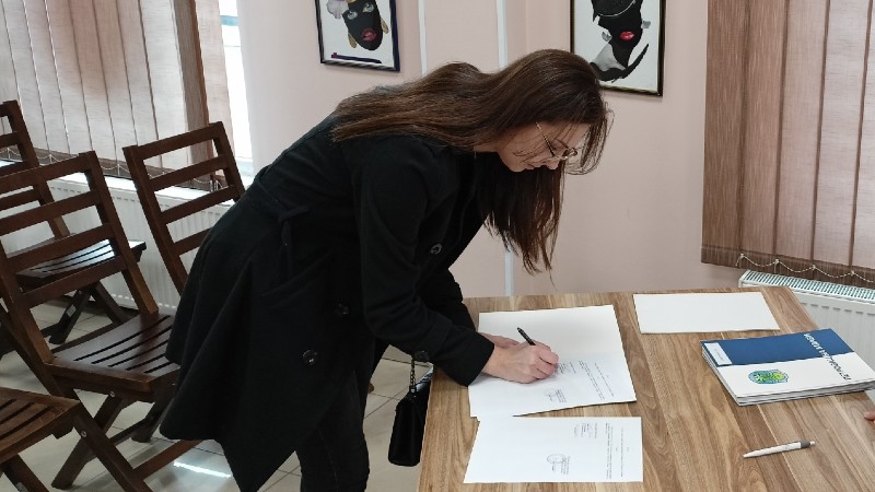 Potpisani ugovori sa studentima u Petrovcu
