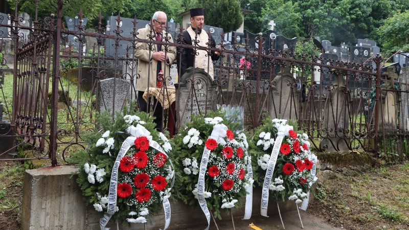 Položeni venci na spomenik Dragutinu Tomaševiću, sutra trka 