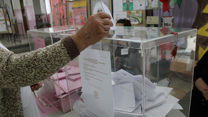 Sva birališta otvorena na vreme u okrugu, kako protiče glasanje?