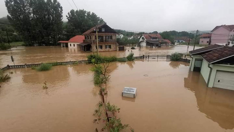Poplave u petrovačkoj opštini, proglašena vanredna situacija (FOTO)