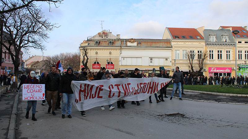 Protest i blokada saobraćaja u Požarevcu (FOTO i VIDEO)