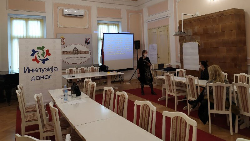 Završena sertifikovana obuka pomoći u kući za žene romske populacije