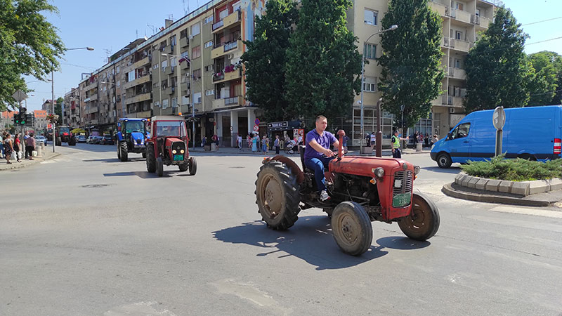 Većina građana Braničeva podržava proteste poljoprivrednika  