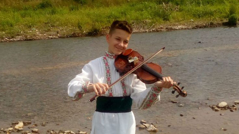 Ognjen Janjić, odličan učenik i virtuoz na violini (FOTO, VIDEO)