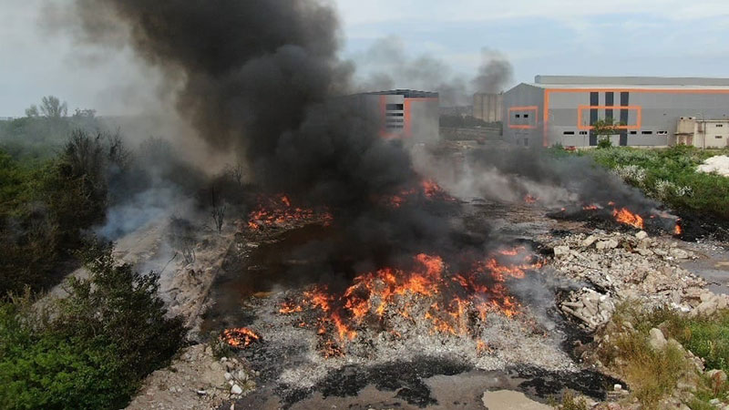 Ministarstvo: Pre požara utvrđene nepravilnosti u požarevačkoj firmi za reciklažu