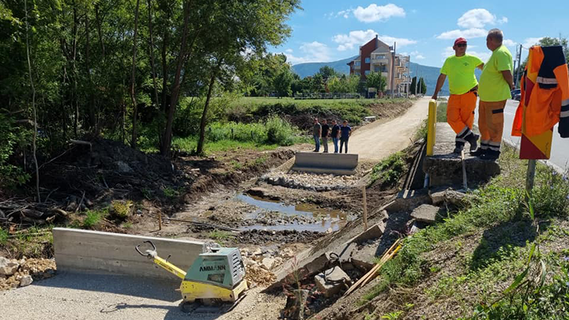 U toku su radovi na izgradnji pešačke staze u Ždrelu