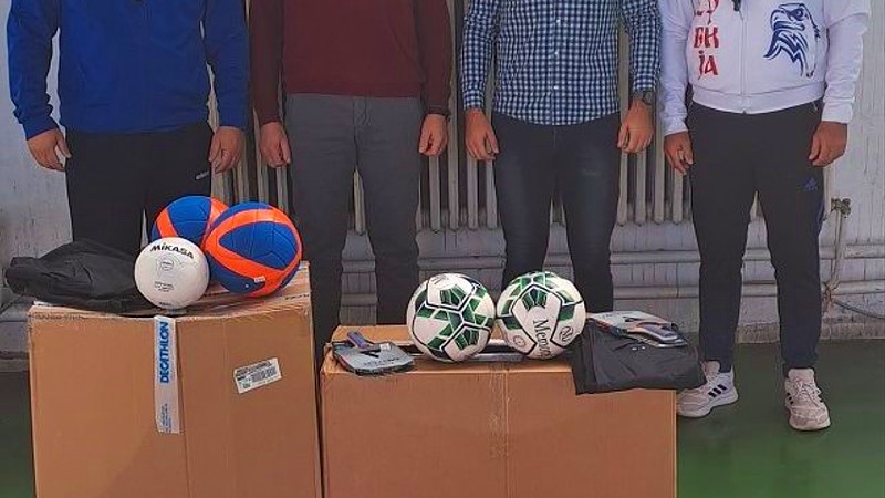 Sportski savez opštine Kučevo donira lopte školama